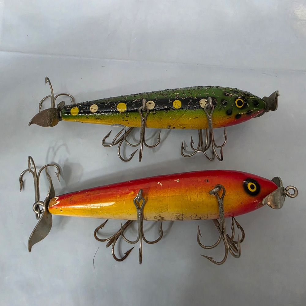 Eger Bait Co Master Dillinger 5 hook Fishing Lures Vintage 4in  Lot of 2